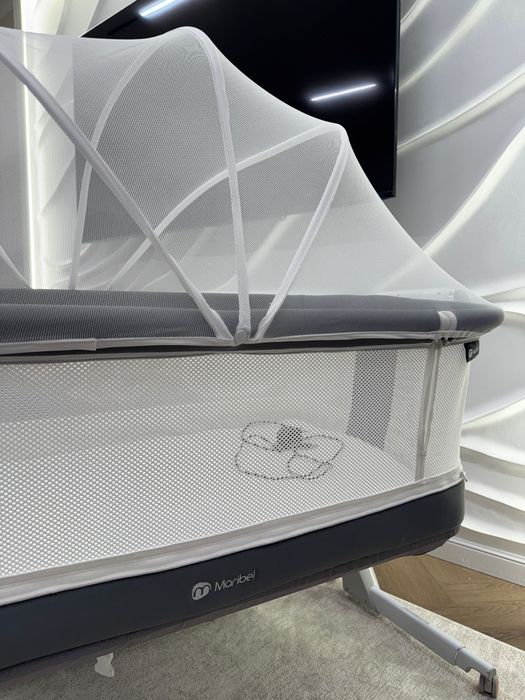 Продам манеж для новорожденных