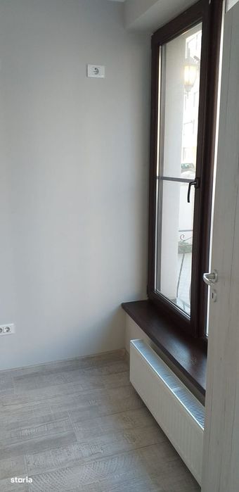 Apartament 2 camere cu teren 180 MP