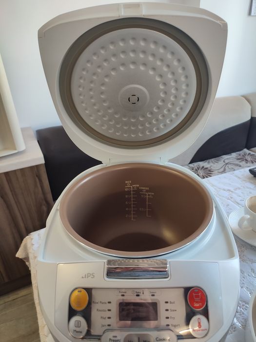 Мултикукър Philips