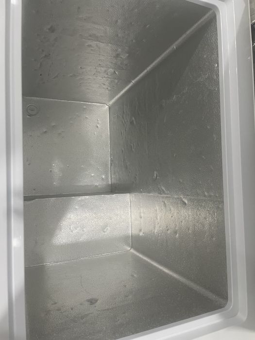 Продам морозильник