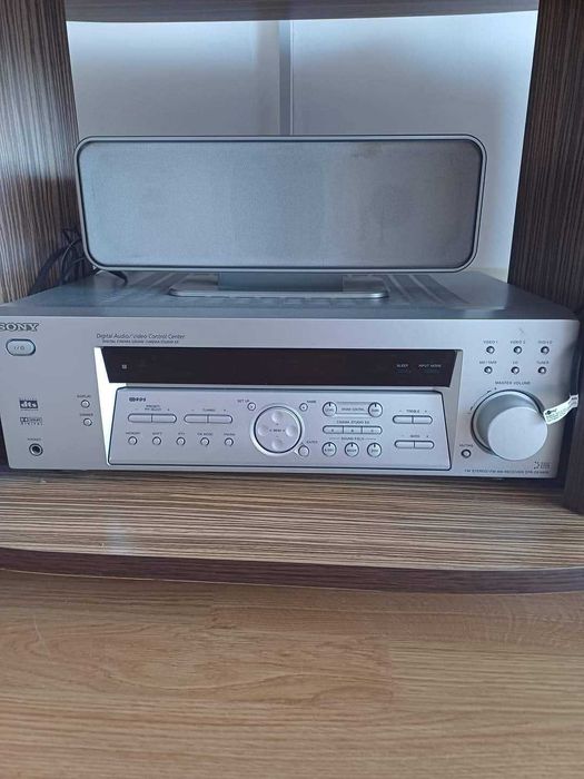 Vand sau schimb sistem audio