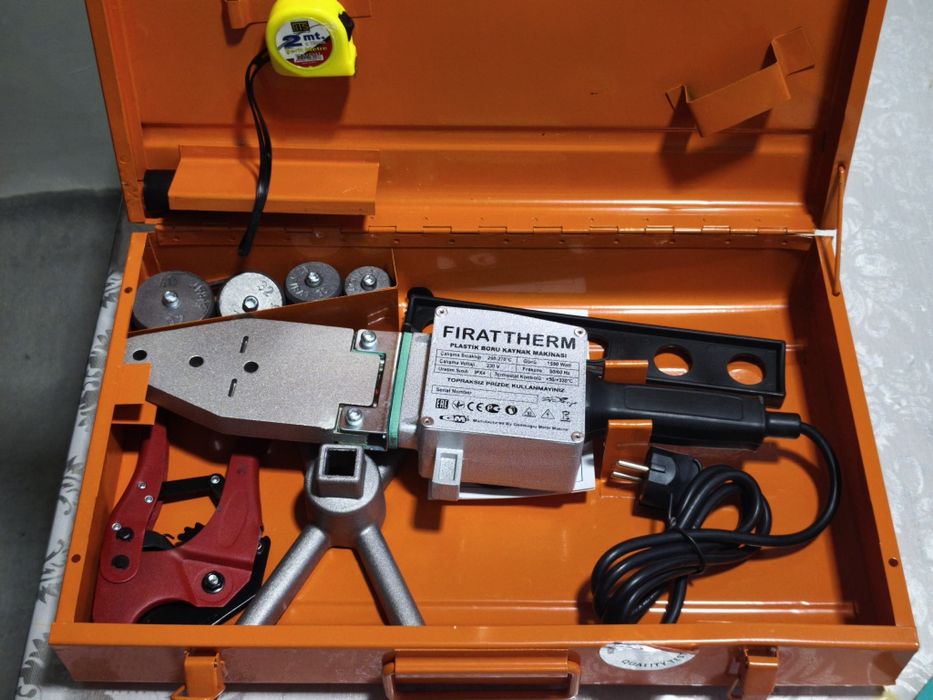 Продаю утюг для пайки пластиковых труб