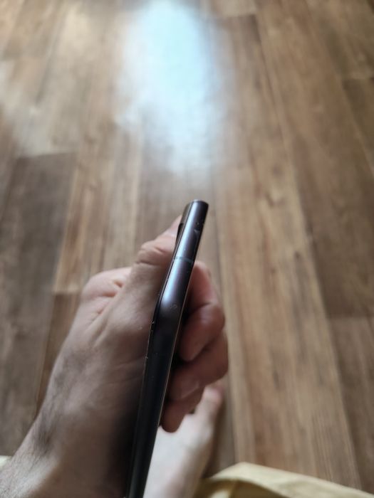 Продам Samsung S21 Fe