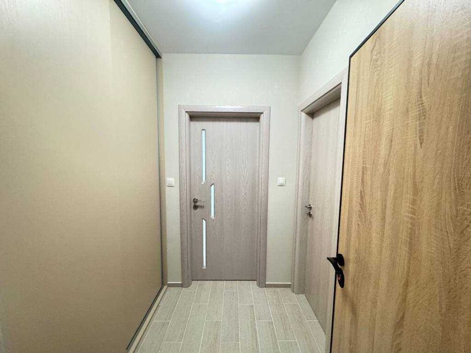 Продава се Тристаен апартамент в Велико Търново, Център - 88 кв.м за 1818 €/кв.м - Снимка #10