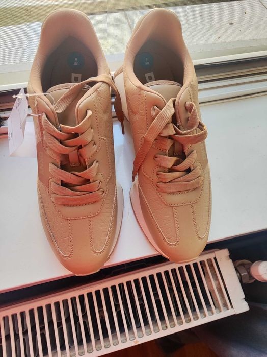 Adidas dama piele DNKY