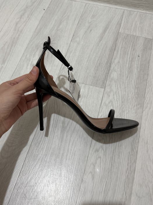 Туфли от Mango (38р)