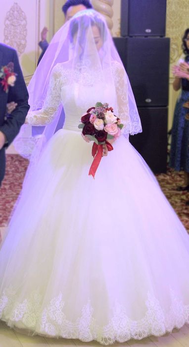 Свадебное платье 42-46 размер