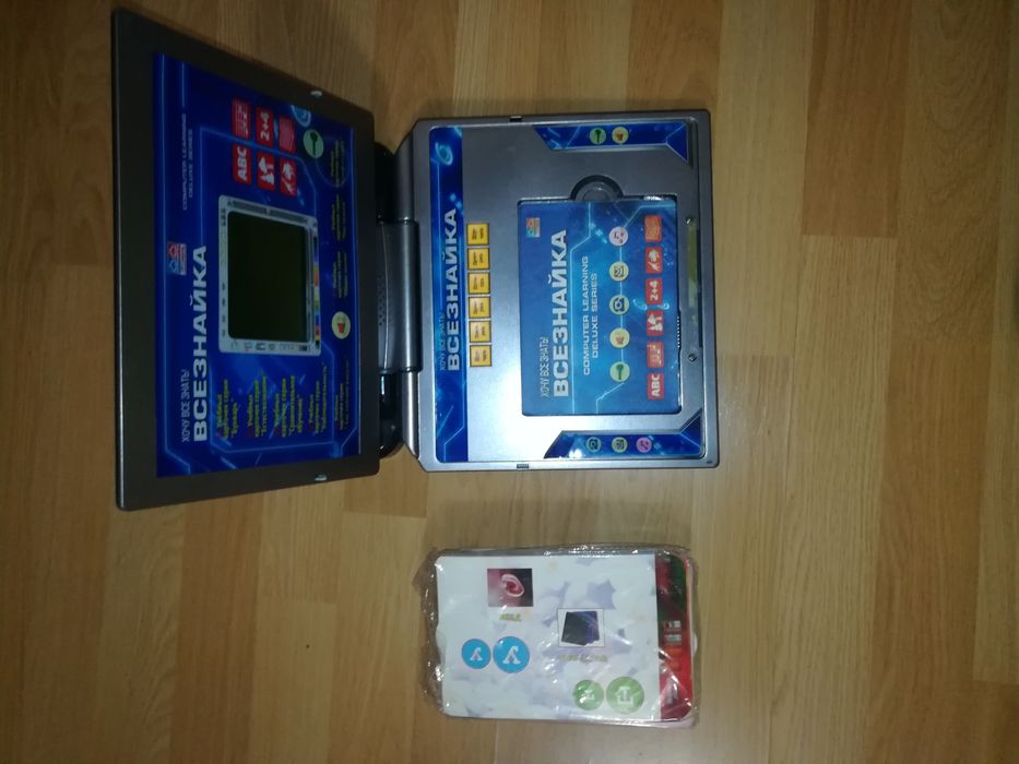 Детский компьютер "Всезнайка"