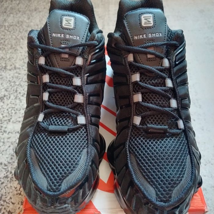 Nike  Shox TL  Negri  (43) FULLBOX | Livrare rapida cu verificare