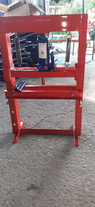 Хидравлична преса 8 тонна