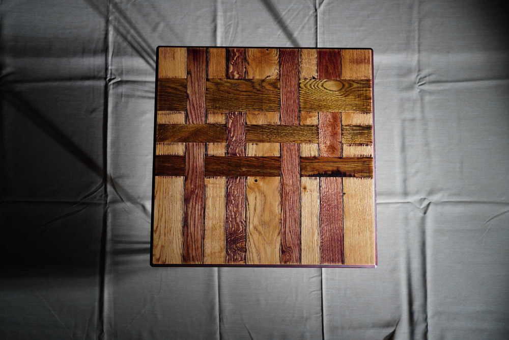 Холна маса с масивен плот дъб