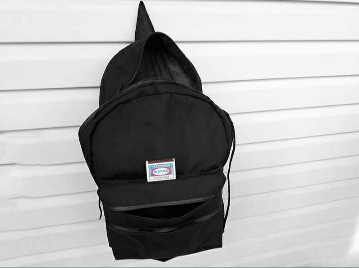 pюкзaк oбыкнoвeнный