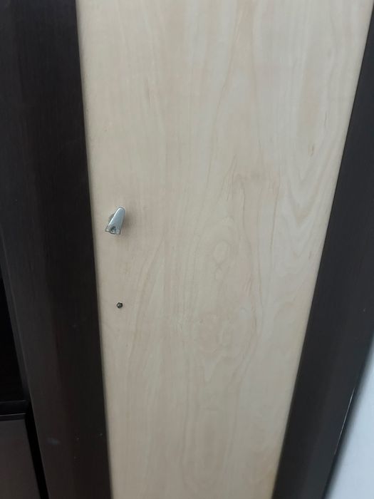 Mobila  în doua culori perfecta pt camera
