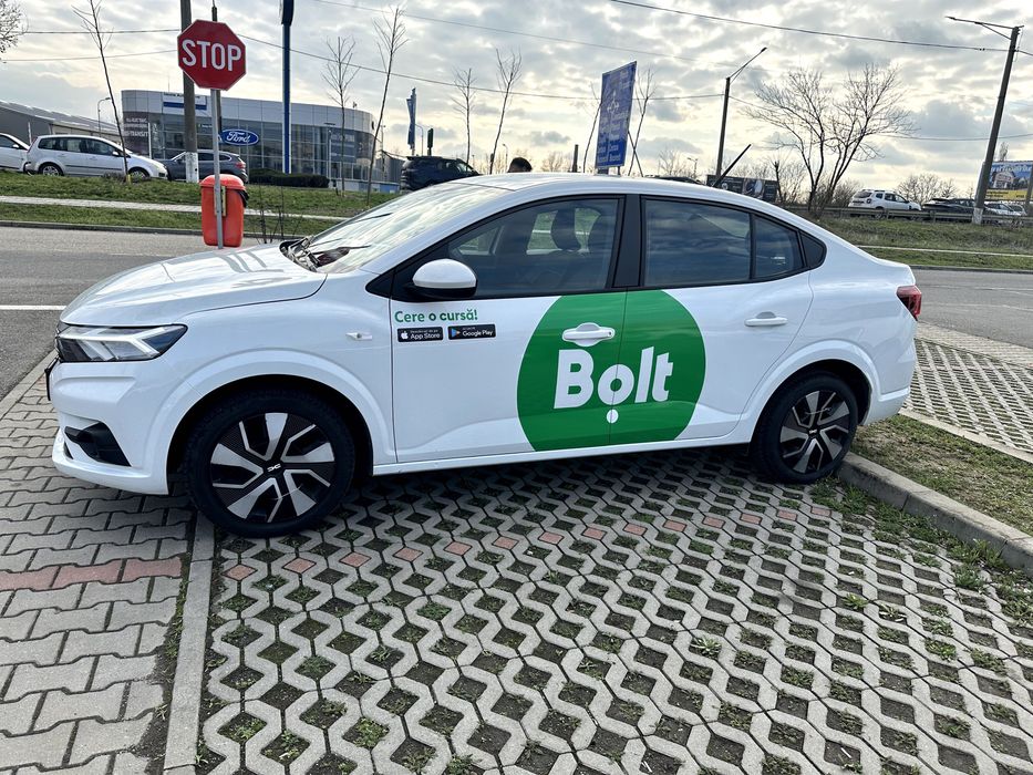 Inchiriez Dacia Logan (2025) + GPL colantata bolt