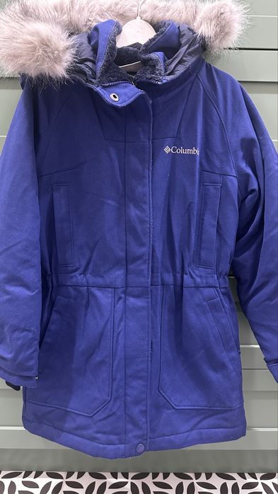 Детская зимняя куртка для девочки