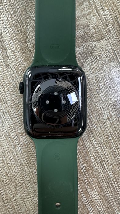 Apple Watch Series 7, 45mm