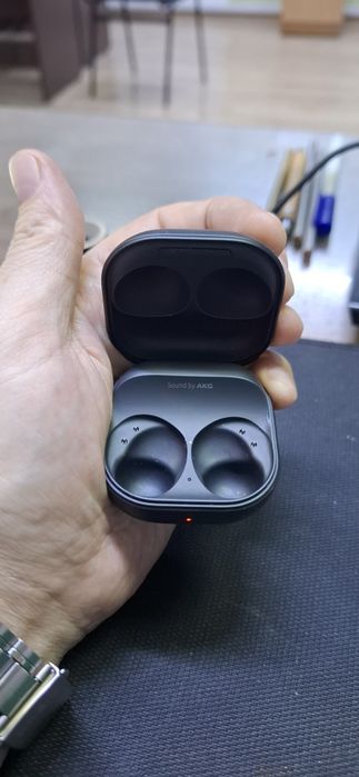 Зарядный чехол Bugs 2 pro (оригинал)