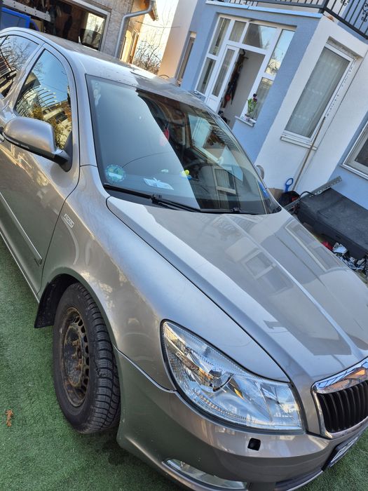 SKODA Octavia 2011 — imagine 3