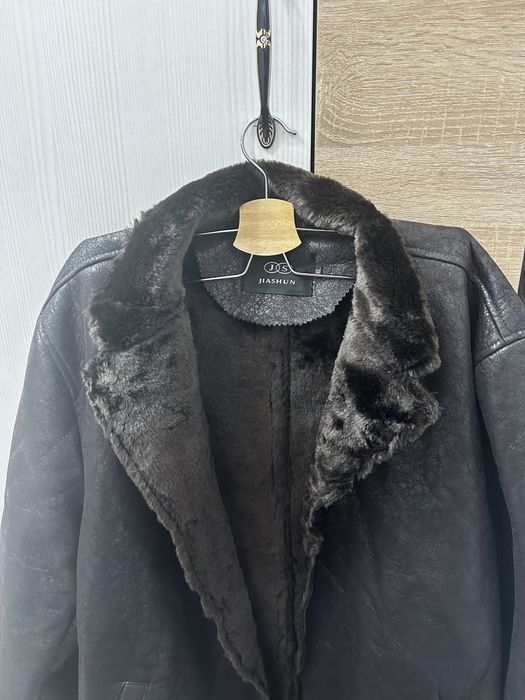 Отдам мужскую дубленку