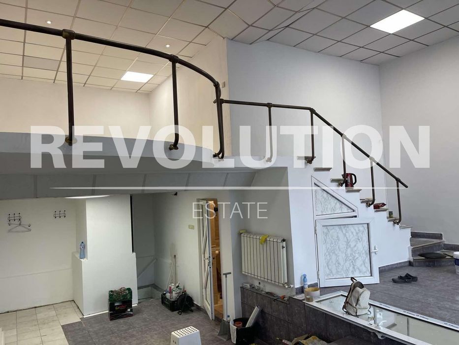 Дава се под наем Магазин в Варна, Колхозен пазар - 100 кв.м за 550 € - Снимка #2