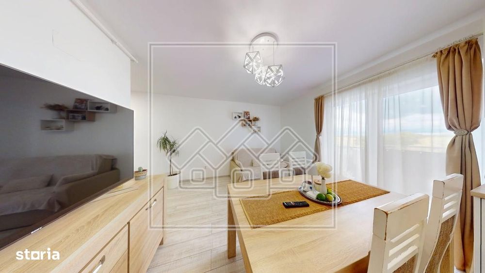 Ap mobilat modern, 3 camere, balcon mare, Etaj 2, parcare