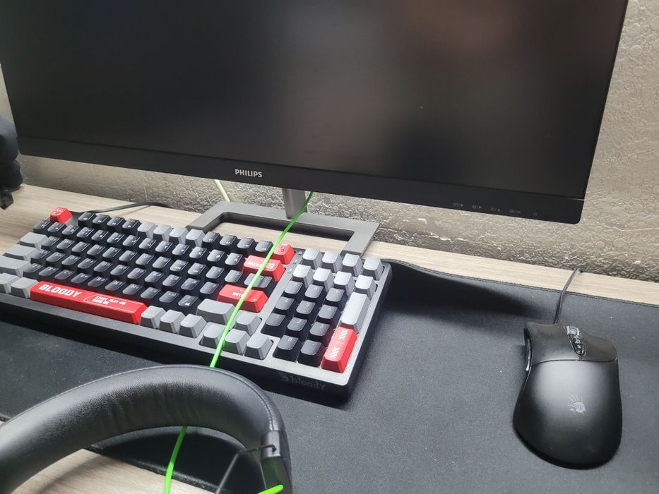 В сборе 5060 + i5 14400 + DDR5 32GB
