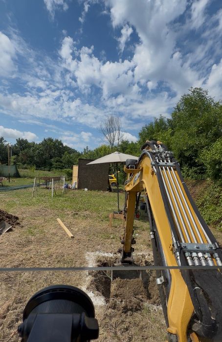 Închiriere mini excavator CAT 3 tone București Ilfov