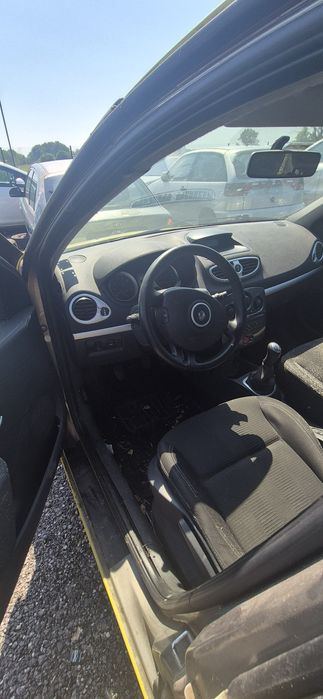 Рено клио 1.2 турбо 100hp 2012г