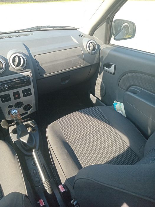 De vânzare Dacia Logan, 1.6, 16V.