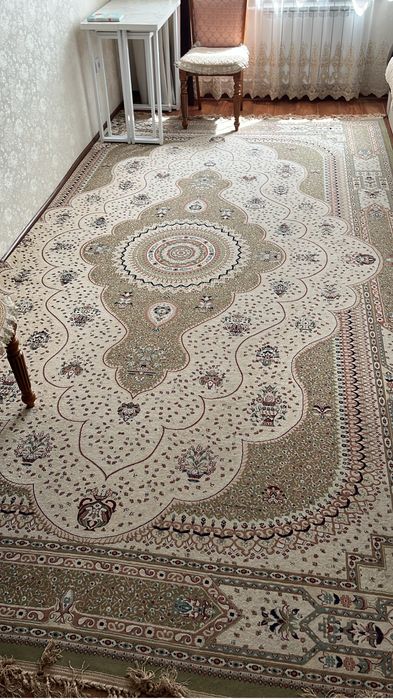 Красивый  и качественный ковер