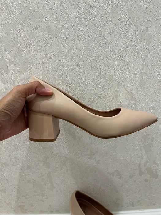 Аквашузы 36 р б/у