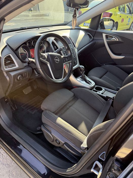 vand opel astra j  D 2.0 165  cp