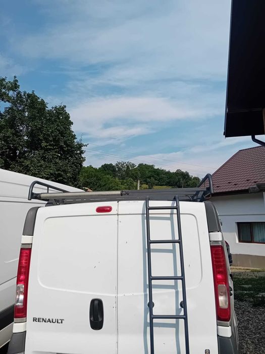 Renault Trafic 2.0 dCi 90 CP L2H1 | 2008 | 3 locuri |