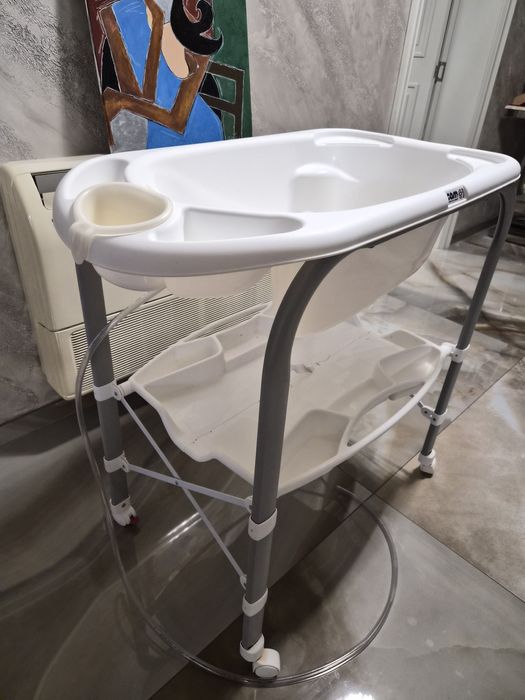 Бебешка вана със стойка и повивалник Cam