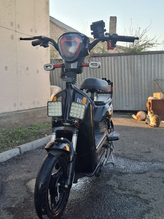 Продам электро скутер