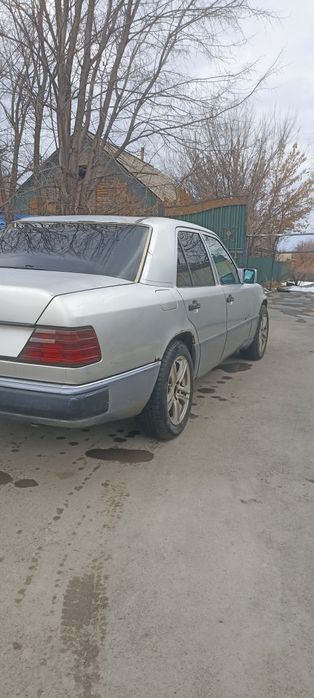 Продам автомобиль срочно