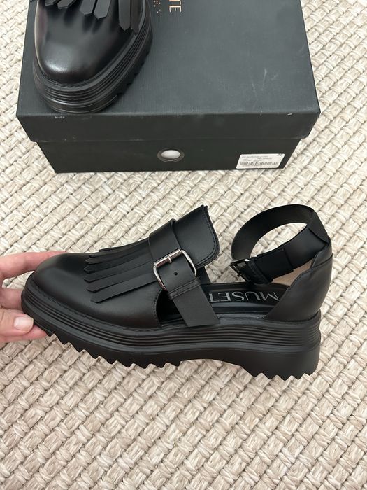 Vand pantofi noi Musette Alya, marime 38, culoare negru