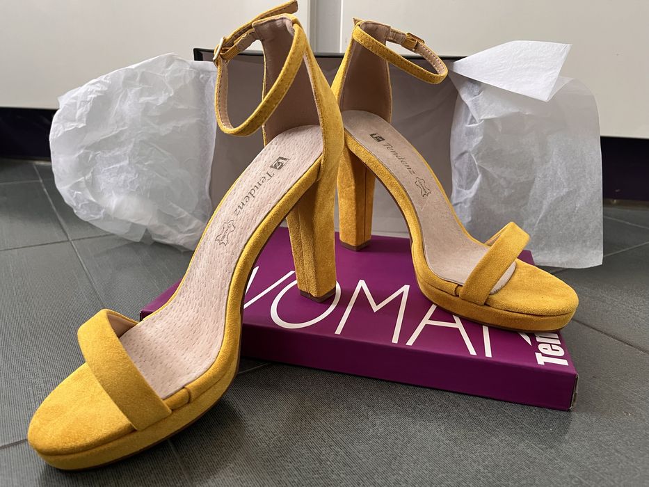 Елегантни велурени обувки, TendenZ