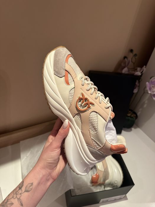 Сникърси Pinko Ariel 15