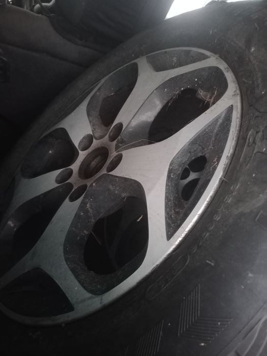 Продам Шины с дисками