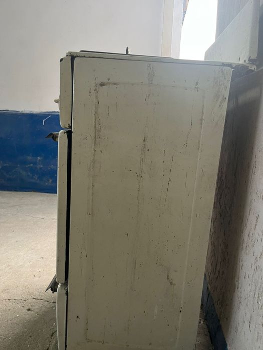 Продам газплиту работает