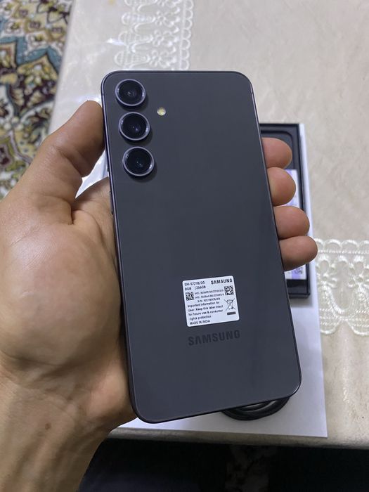 Samsung S24 FE kam ishlatilgan