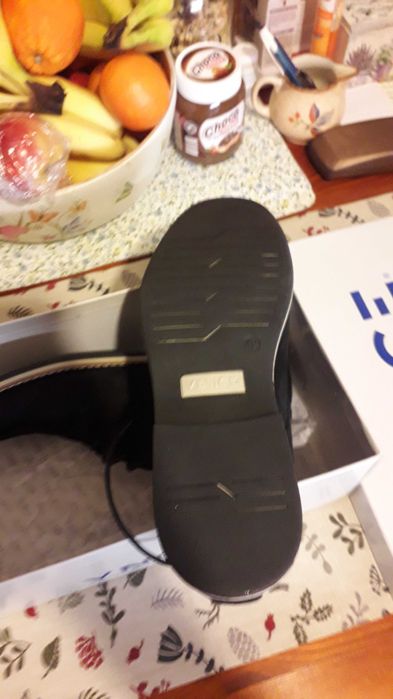 Vand pantofi barbati