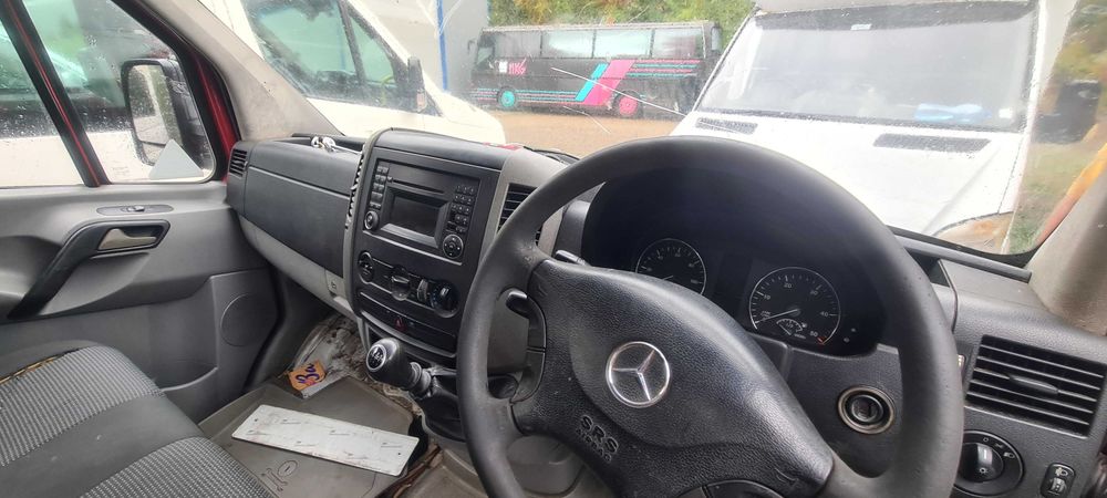 Продавам Mercedes Sprinter 313 с алуминиева каросерия,  на части