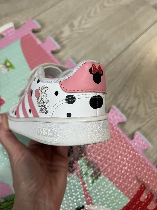 Детски обувки адидас