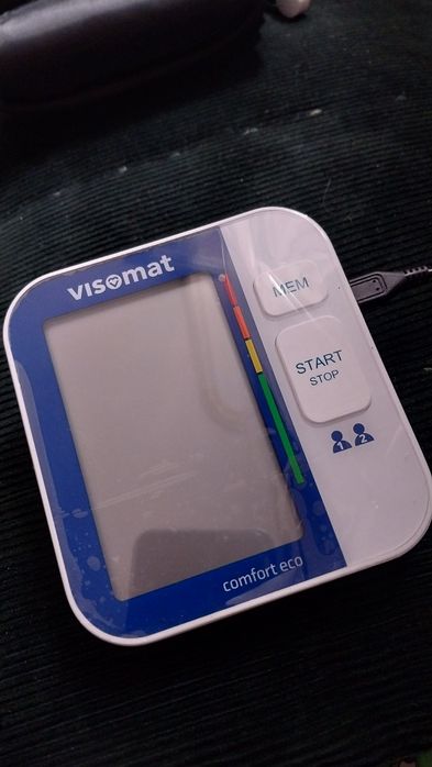 Электронный  тонометр  продам