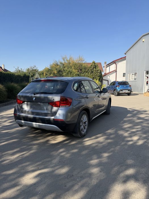 BMW X1 2012 — imagine 4