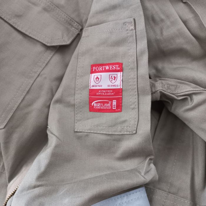 Комбинезон  L для работ