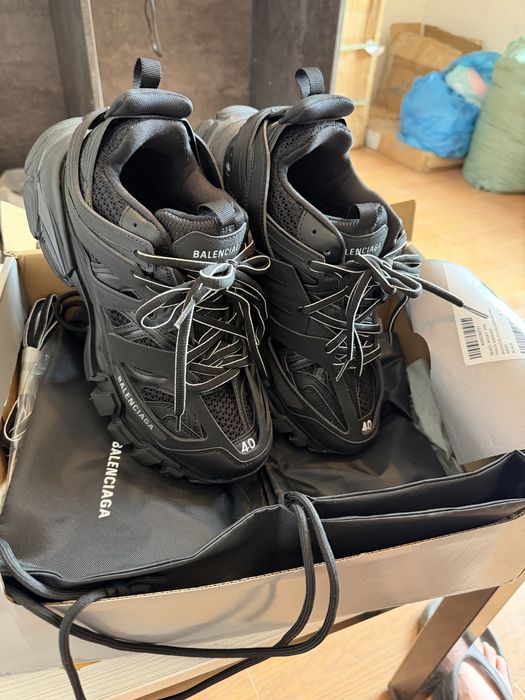 Кроссовки новые Balenciaga