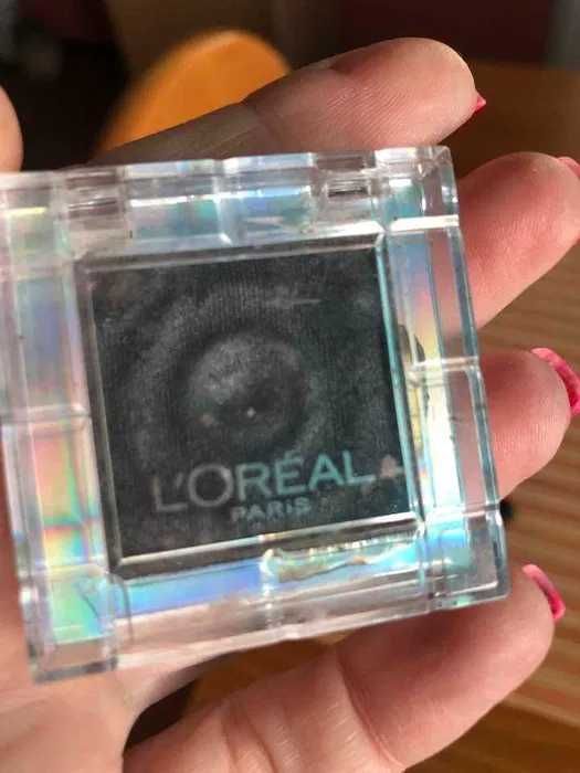 палитра с контур, бронзант и хайлайт, plumping червило, сенки Лореал